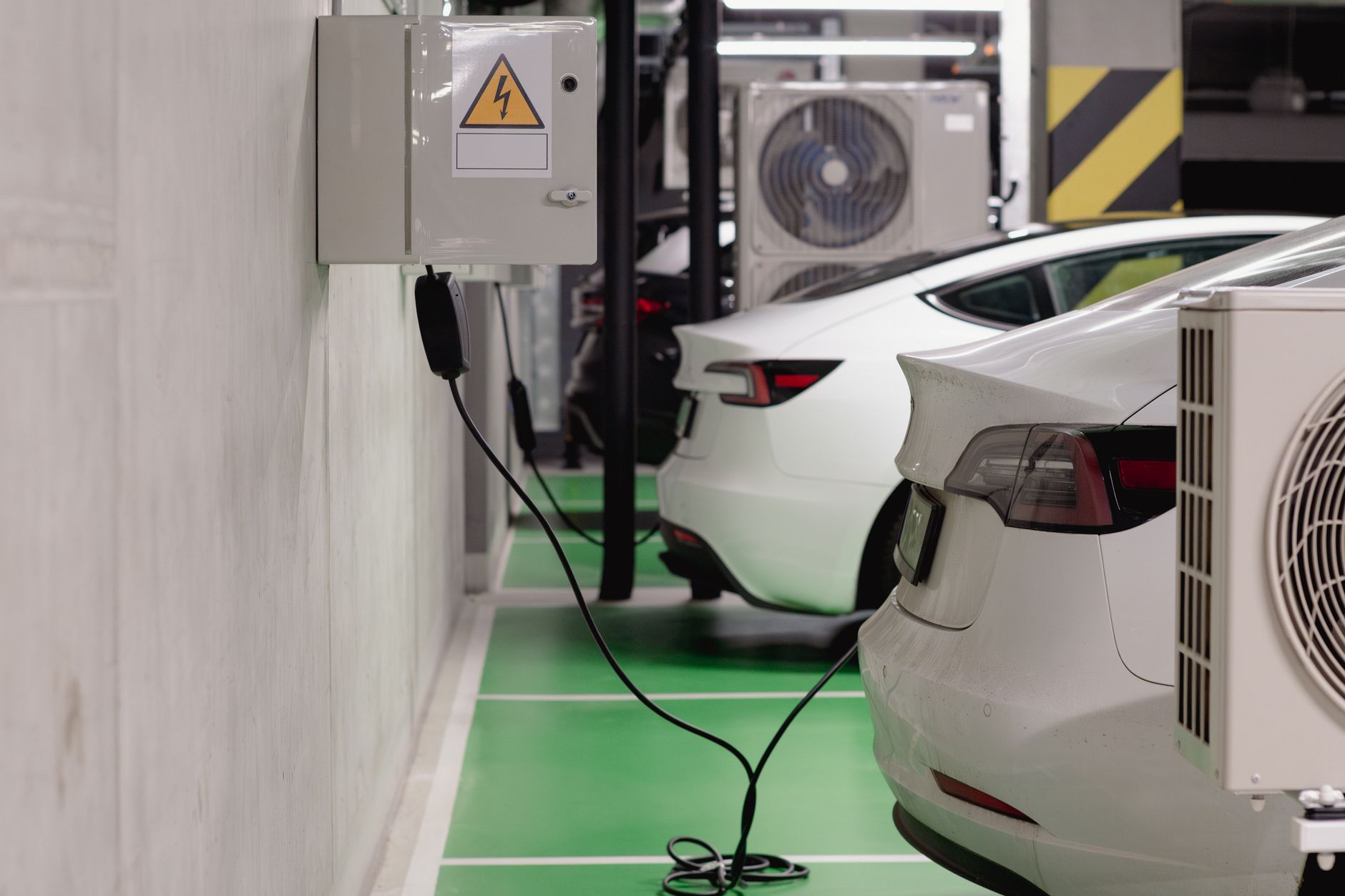 Punionica za električni automobil